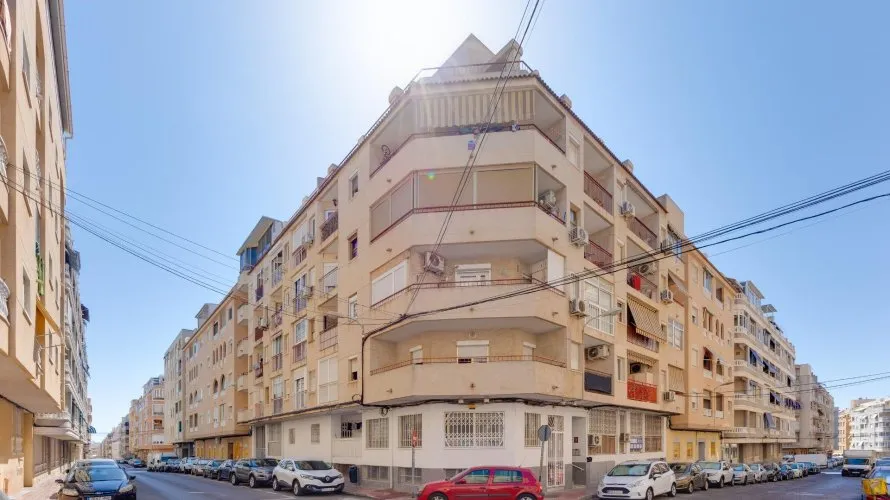 24m² apartment for sale, Torrevieja, Spain No. 3287 № 5