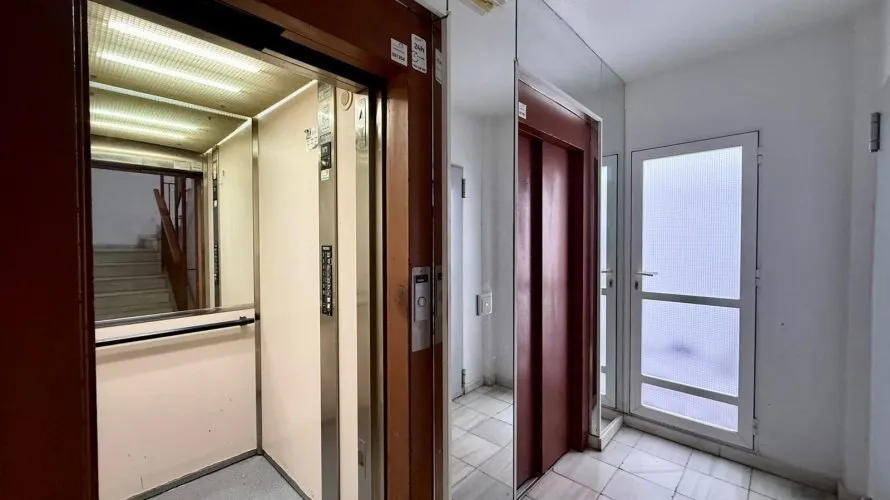 2 bedrooms apartment for sale, Torrevieja, Spain No. 3348