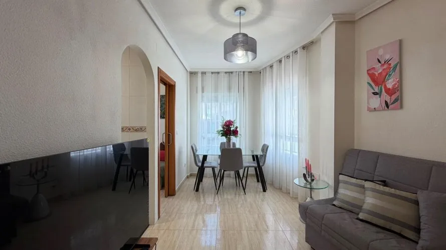 40m² apartment for sale, Torrevieja, Spain No. 3331 № 11