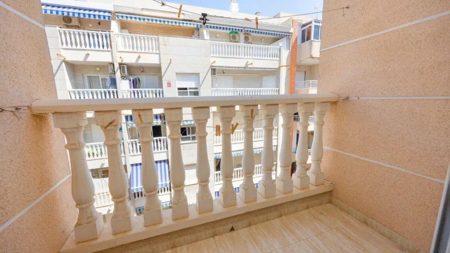 1 bedroom apartment for sale, Torrevieja, Spain No. 3207 № 17