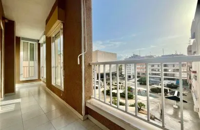 3 bedrooms apartment for sale, Torrevieja, Spain No. 3318