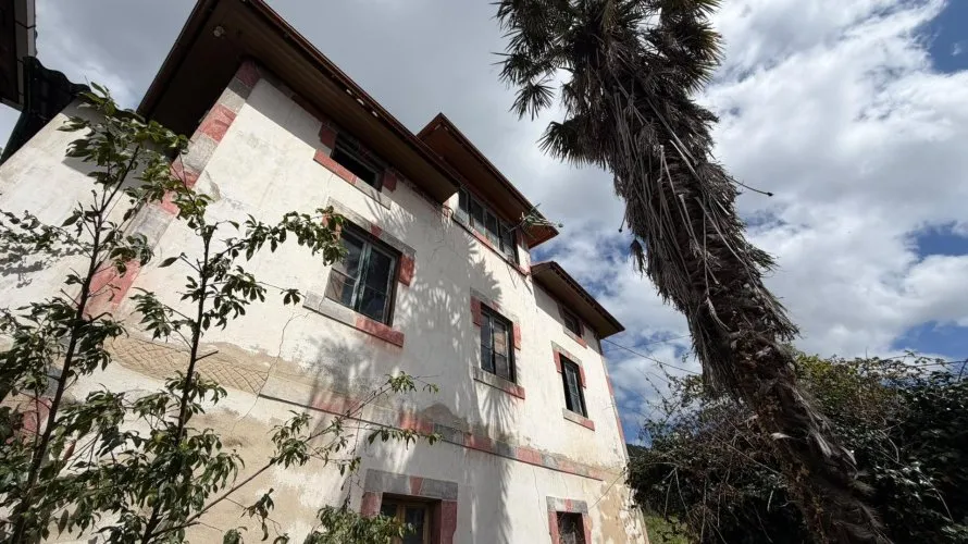 5 bedrooms house for sale, Salas, Spain No. 3347 № 24