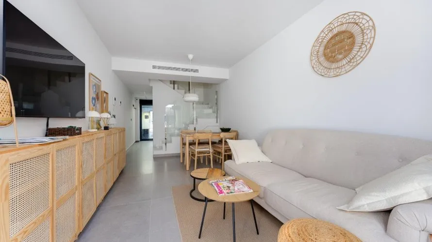 2 bedrooms house for sale, Guardamar del Segura, Spain No. 3321 № 21
