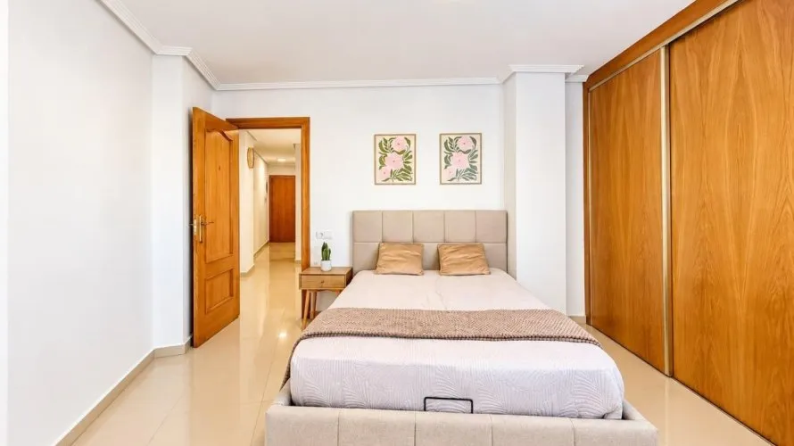 1 bedroom apartment for sale, Torrevieja, Spain No. 3416 № 3