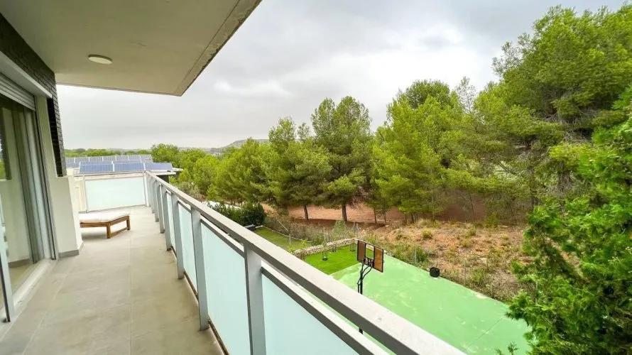 4 bedrooms apartment for sale, Chiva, Spain No. 3291 № 23