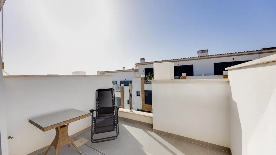 2 bedrooms house for sale, Guardamar del Segura, Spain No. 3321 № 2