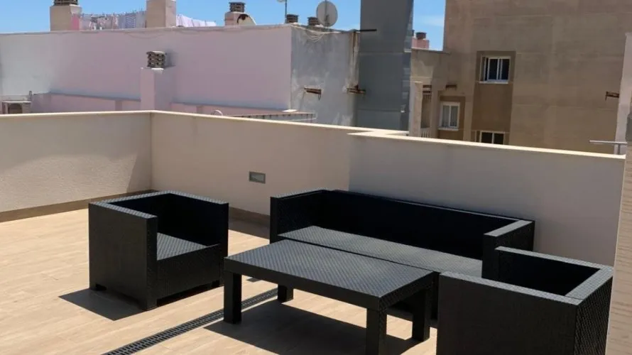 1 bedroom apartment for sale, Torrevieja, Spain No. 3319 № 1
