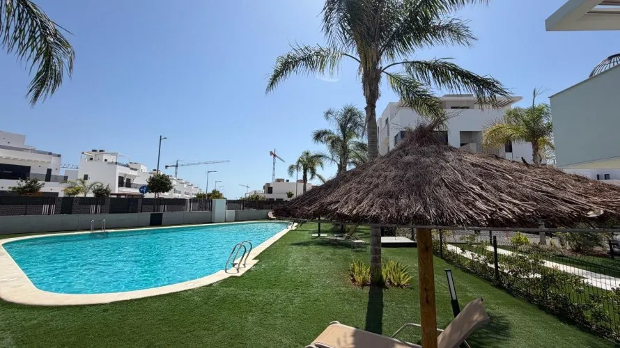 2 bedrooms apartment for sale, Los Alcazares, Spain No. 3315