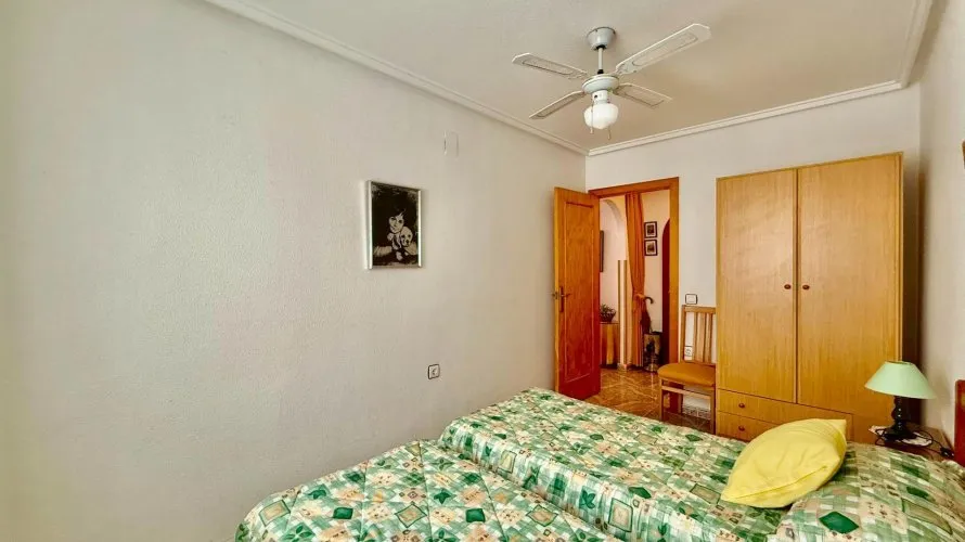 2 bedrooms apartment for sale, Torrevieja, Spain No. 3198 № 15