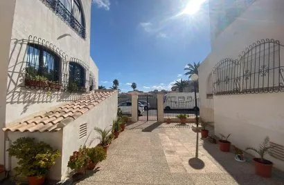 3 bedrooms apartment for sale, Torrevieja, Spain No. 3280