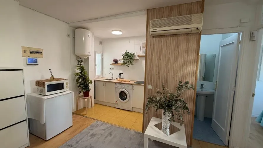1 bedroom apartment for sale, Madrid, Spain No. 3369 № 2