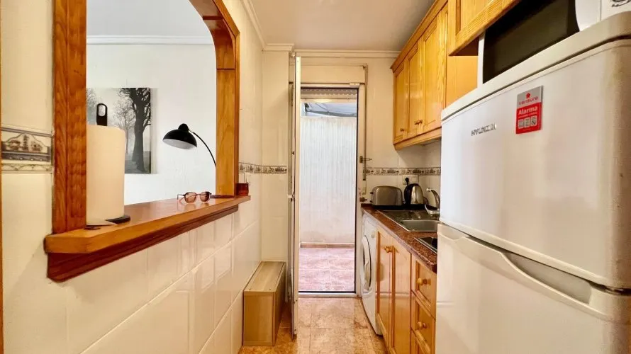 1 bedroom apartment for sale, Torrevieja, Spain No. 3354 № 3