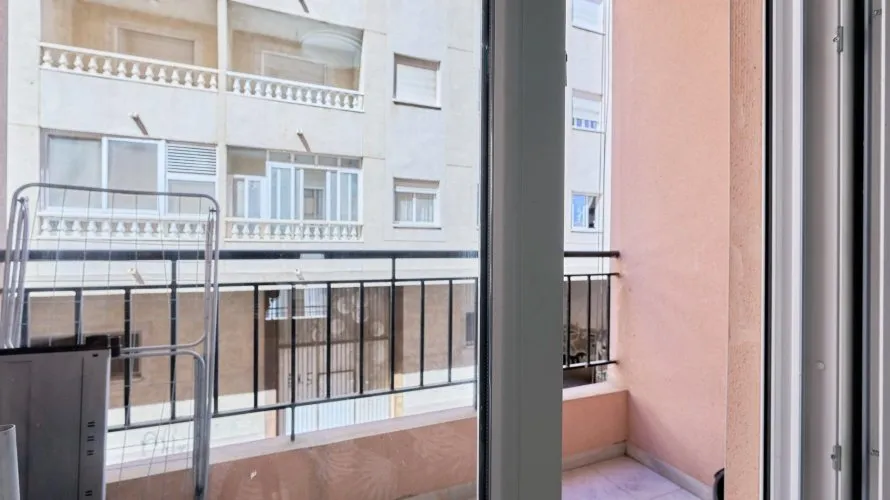 1 bedroom apartment for sale, Torrevieja, Spain No. 3382 № 6