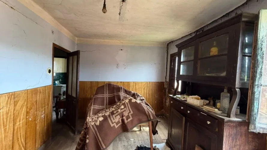 5 bedrooms house for sale, Salas, Spain No. 3347 № 2