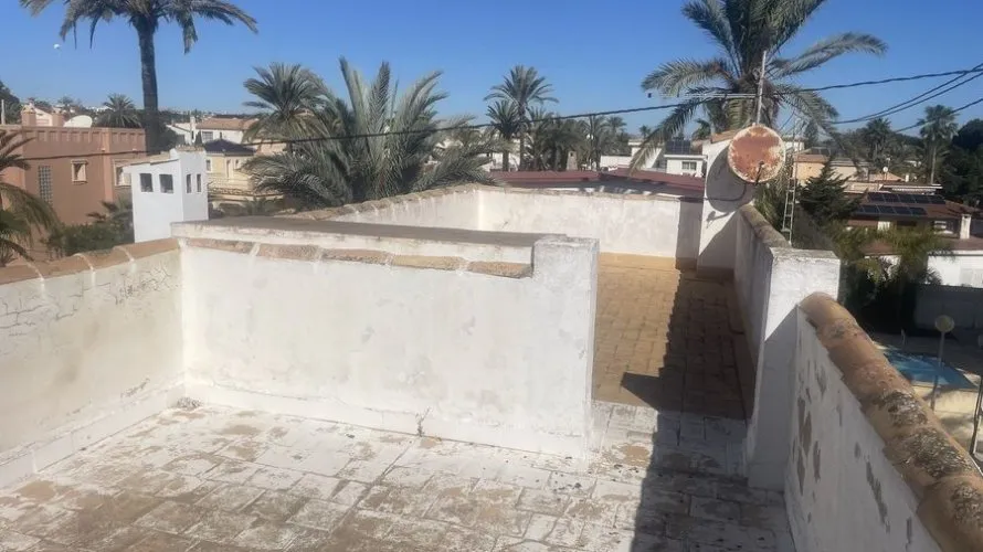 180m² villa for sale, Cabo Roig, Spain No. 3277