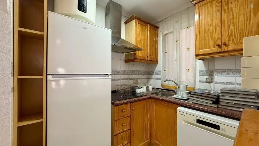 2 bedrooms apartment for sale, Torrevieja, Spain No. 3348 № 7