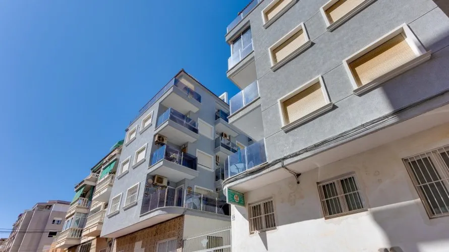 26m² apartment for sale, Torrevieja, Spain No. 3286 № 3