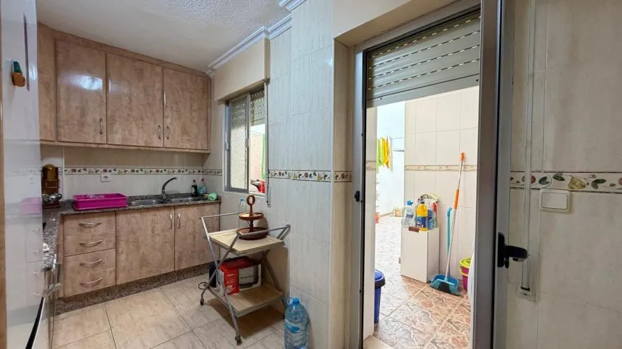 3 bedrooms apartment for sale, Torrevieja, Spain No. 3345 № 24