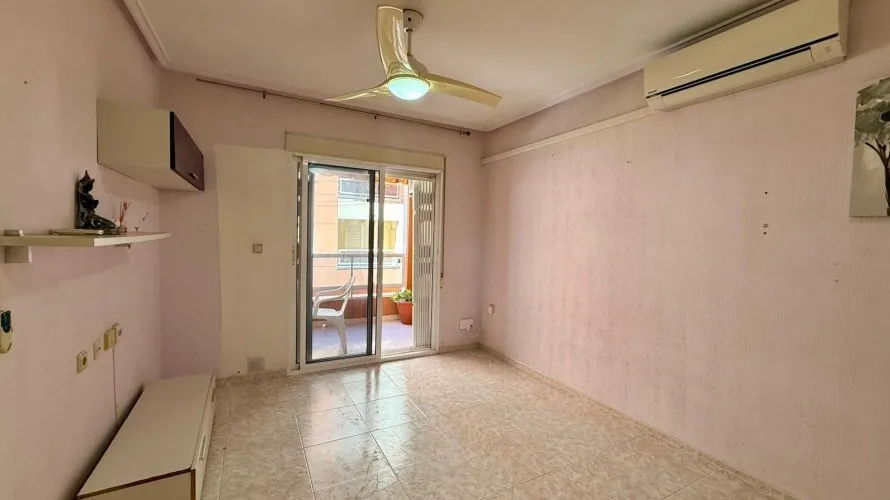 2 bedrooms apartment for sale, Torrevieja, Spain No. 3231 № 19