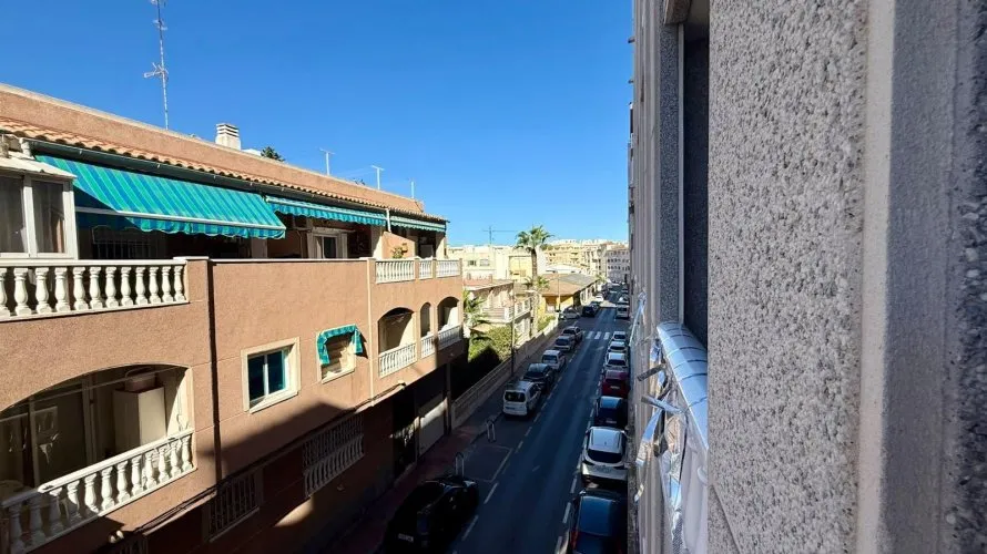 2 bedrooms apartment for sale, Torrevieja, Spain No. 3348 № 11