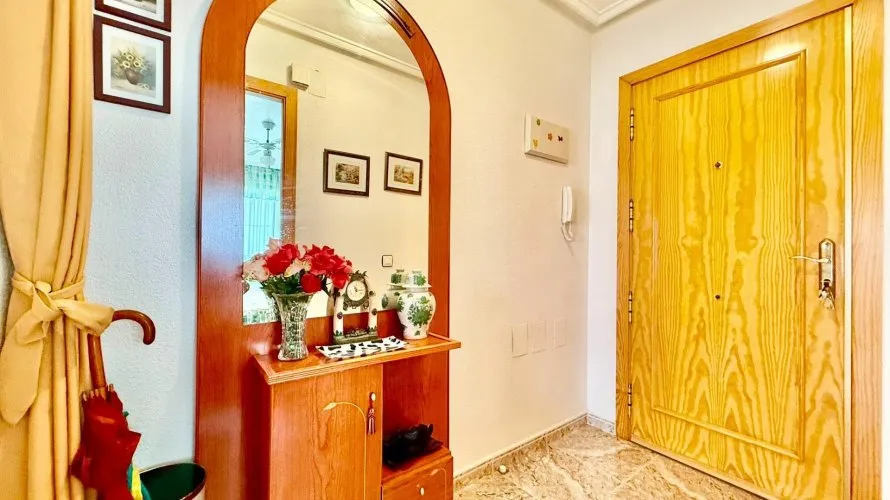 2 bedrooms apartment for sale, Torrevieja, Spain No. 3198 № 14