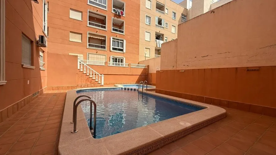 2 bedrooms apartment for sale, Torrevieja, Spain No. 3231 № 17