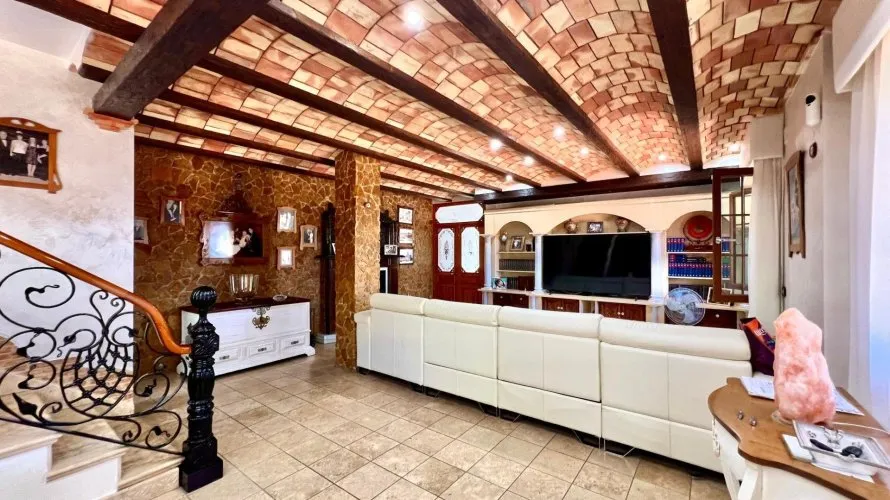4 bedrooms villa for sale, Almoradi, Spain No. 3352 № 4
