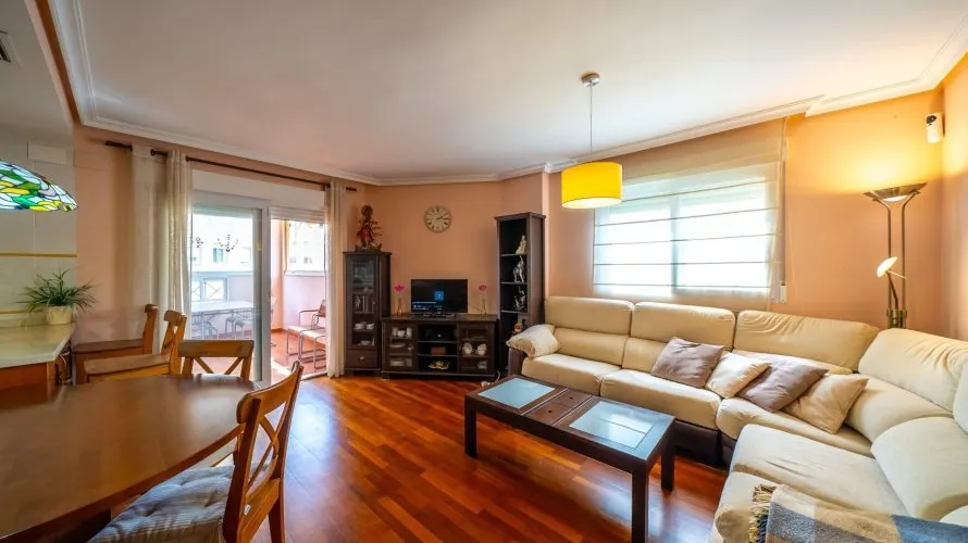 3 bedrooms apartment for sale, Alicante, Spain No. 3383 № 17