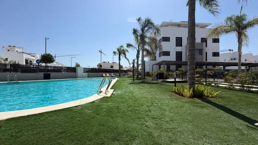 2 bedrooms apartment for sale, Los Alcazares, Spain No. 3315 № 1