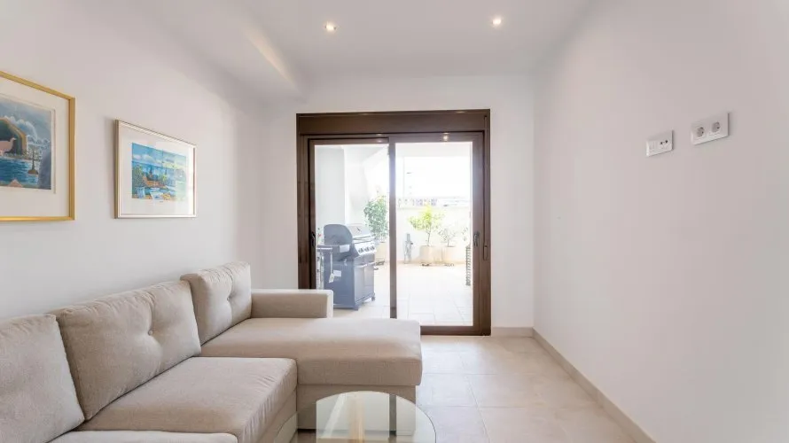 87m² apartment for sale, Las Esperanzas, Spain No. 3357 № 1