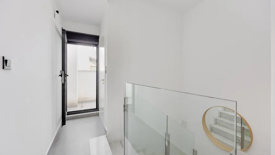 2 bedrooms house for sale, Guardamar del Segura, Spain No. 3321 № 6