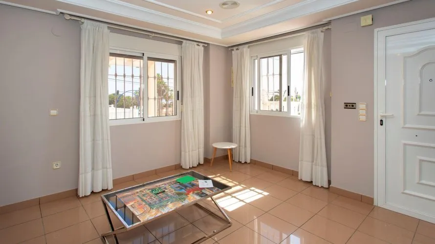 180m² villa for sale, Torrevieja, Spain No. 3306 № 28