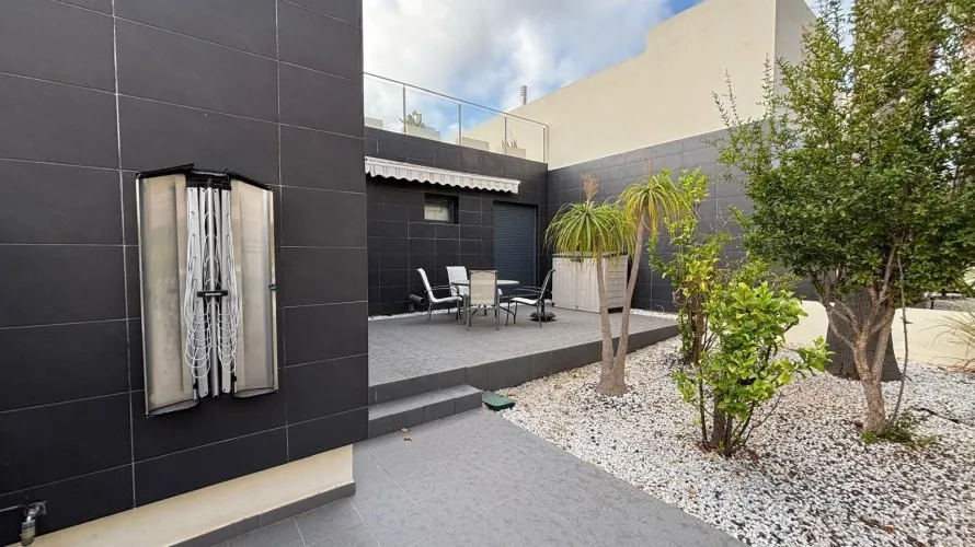 2 bedrooms house for sale, Alicante, Spain No. 3189 № 13