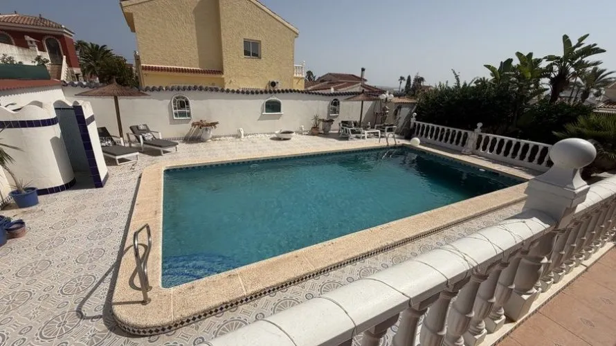 154m² apartment for sale, Algorfa, Spain No. 3220 № 1