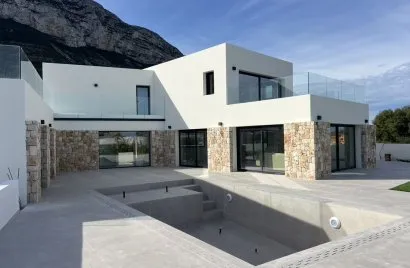 310m² villa for sale, Vejer de la Frontera, Spain No. 3257