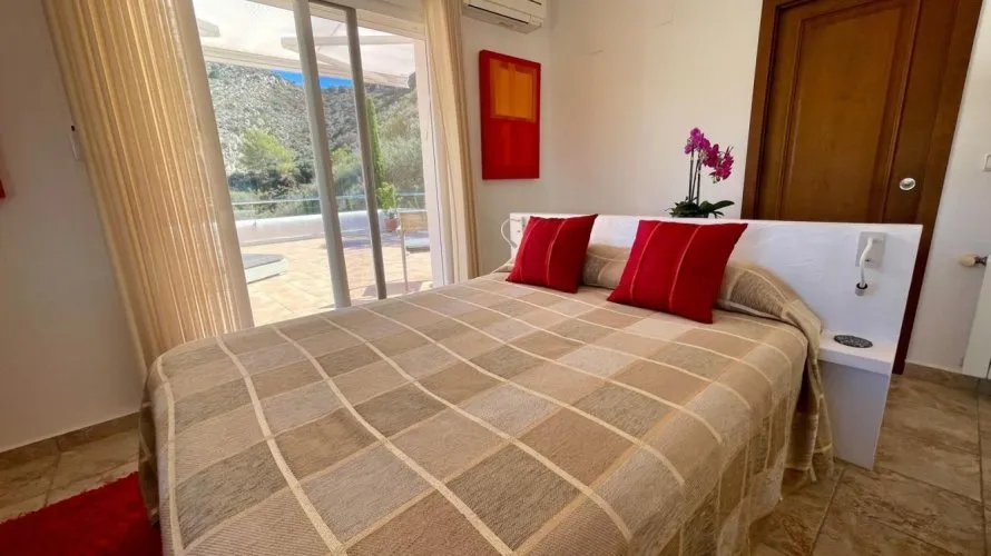 229m² villa for sale, Moraira, Spain No. 3430