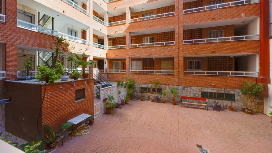 70m² apartment for sale, Torrevieja, Spain No. 3456