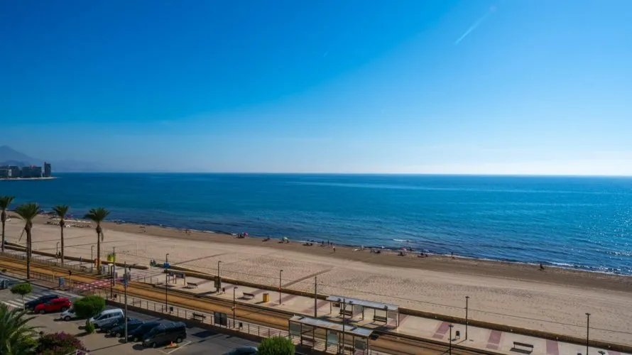 3 bedrooms apartment for sale, El Campello, Spain No. 3447 № 18