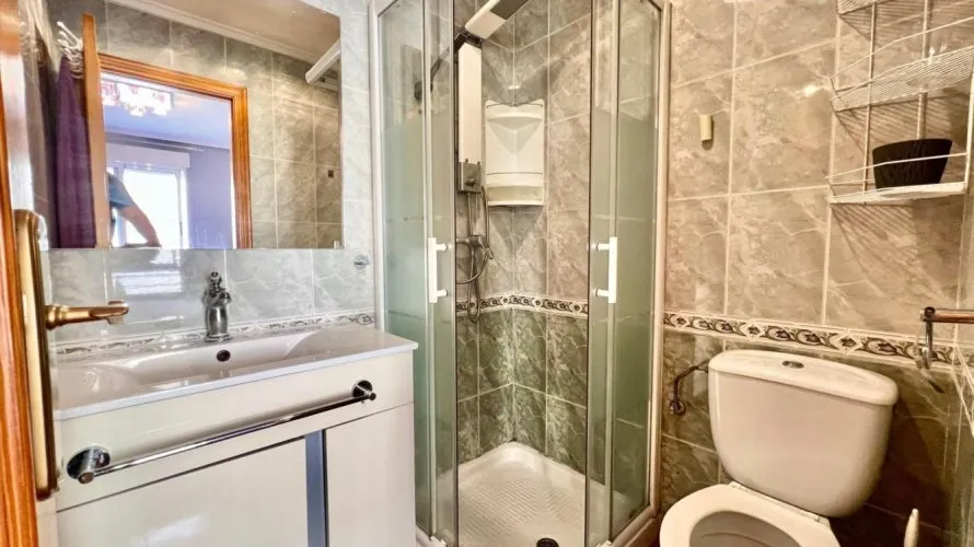 1 bedroom apartment for sale, Torrevieja, Spain No. 3452 № 2