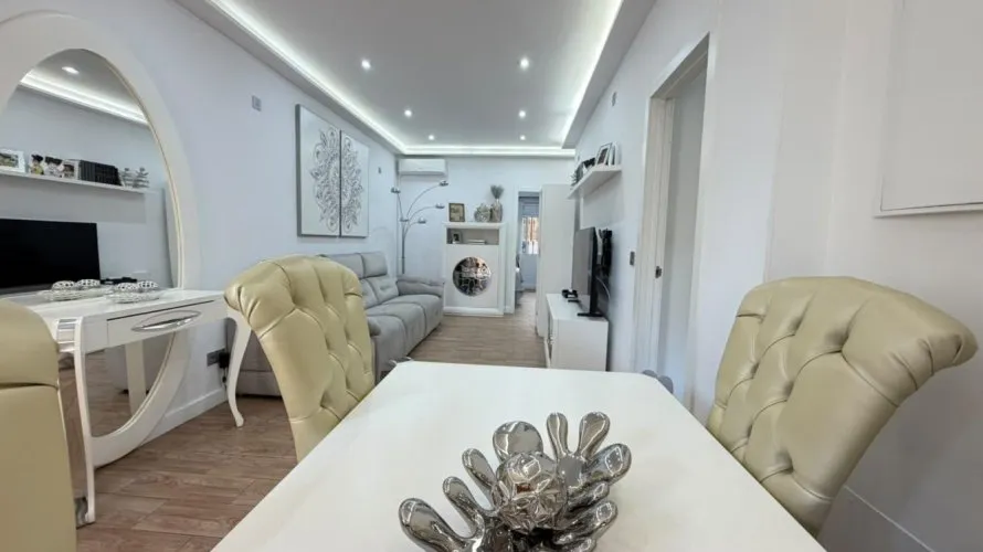 2 bedrooms house for sale, Nueva Torrevieja, Spain No. 3497 № 9